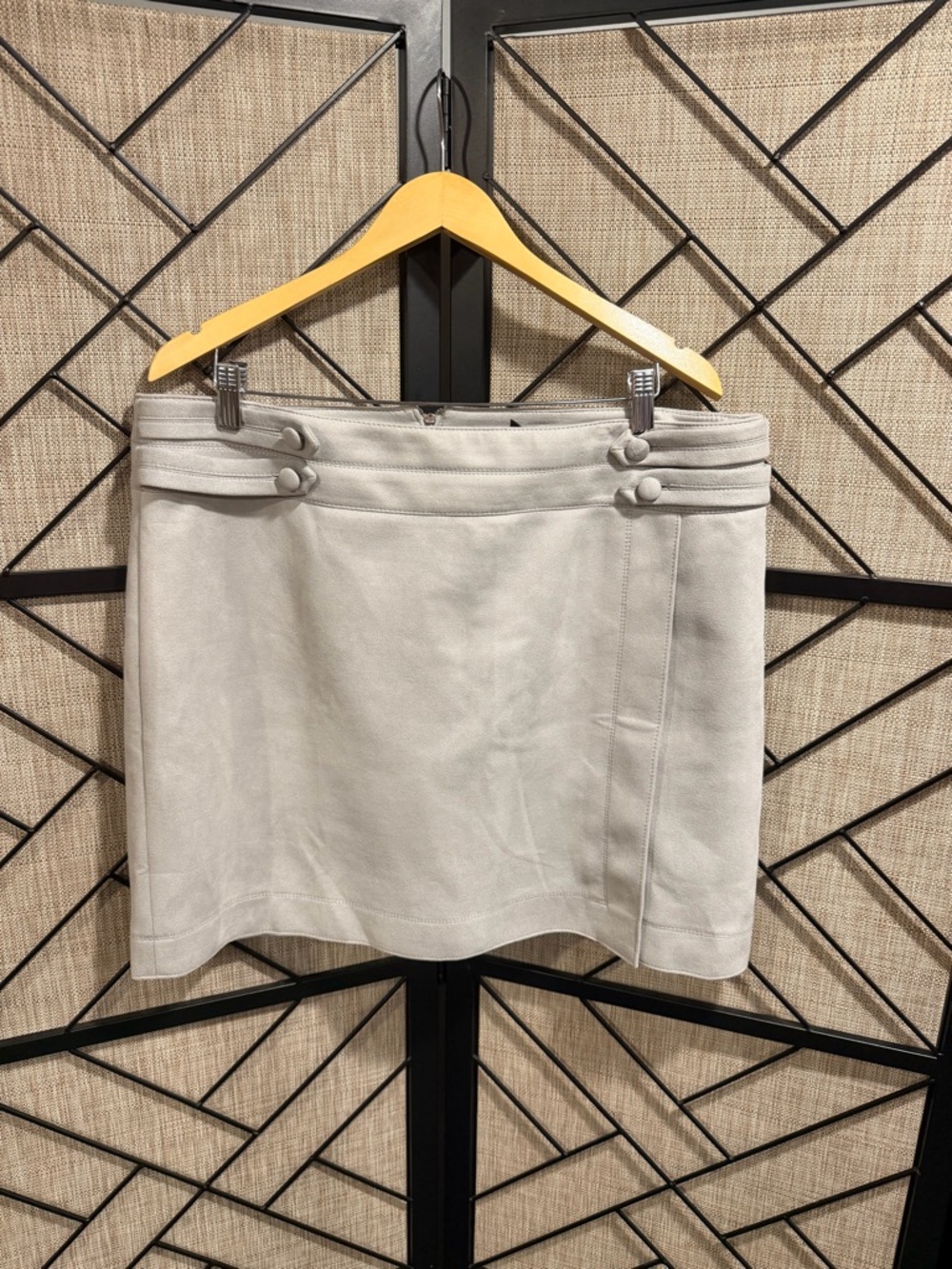 WHBM - Light Gray Mini Skirt Suede - Sz 16